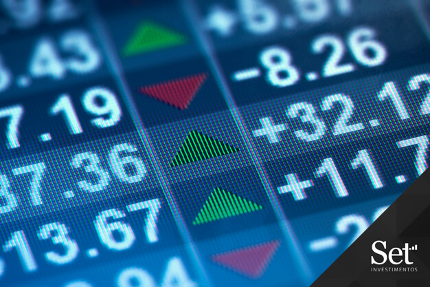 Em mês de oscilações dos Títulos Públicos, a Renda Variável foi o destaque.